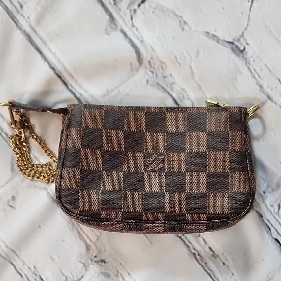 Louis Vuitton Mini Pochette In Damier Ebene - Picture 2 of 12